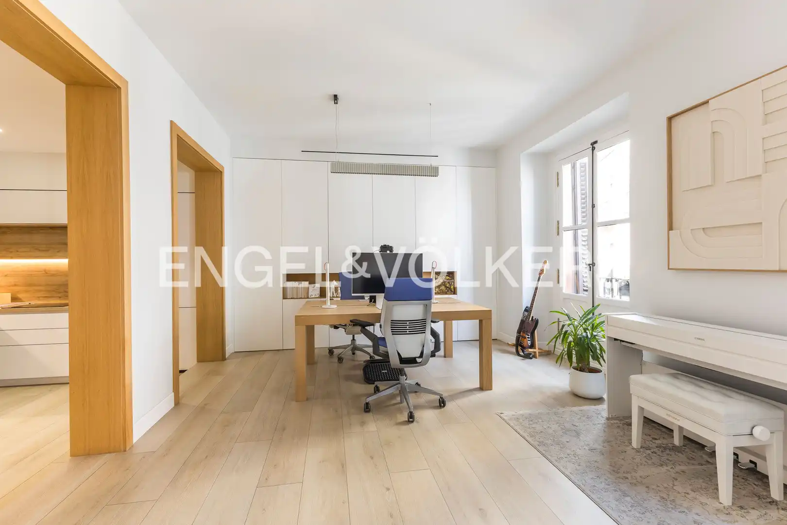 Flat for sale in Madrid  with Air Conditioner, Heating and Storage room