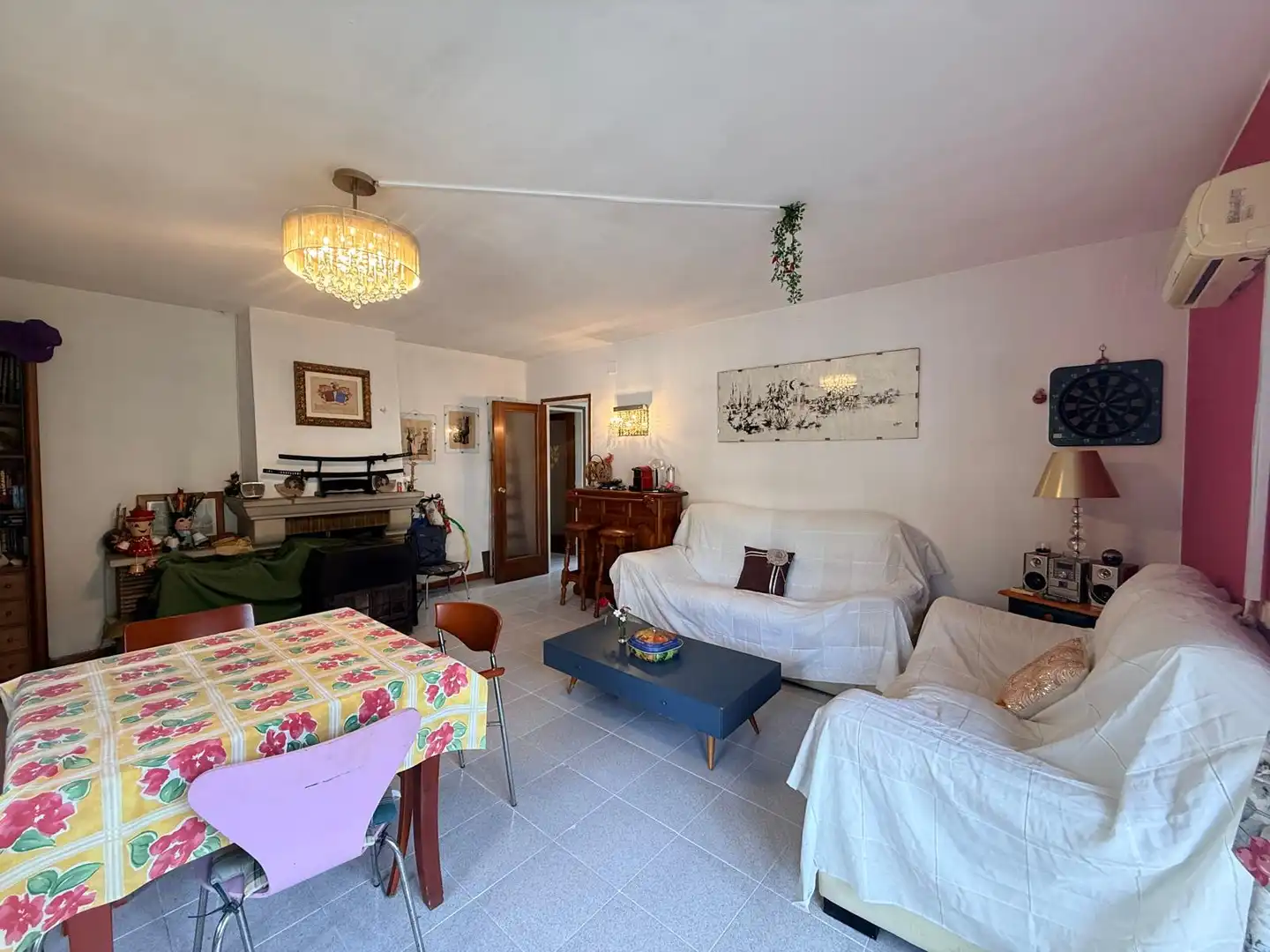 Sala d'estar de Casa o xalet en venda en Olivella amb Jardí privat, Terrassa i Balcó