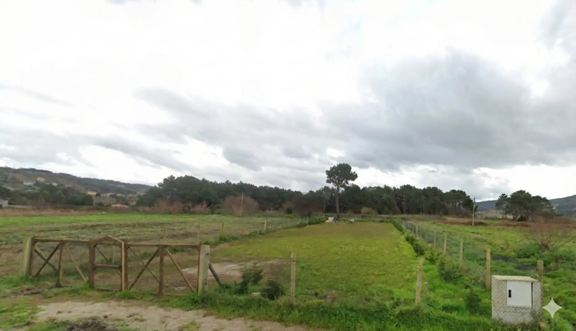 Land for sale in Carballo