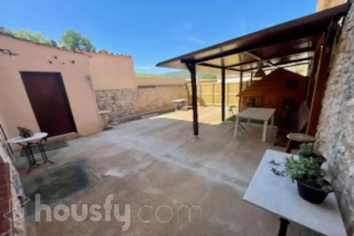 Houses for rent in Carrer Sant Enric, Mediona