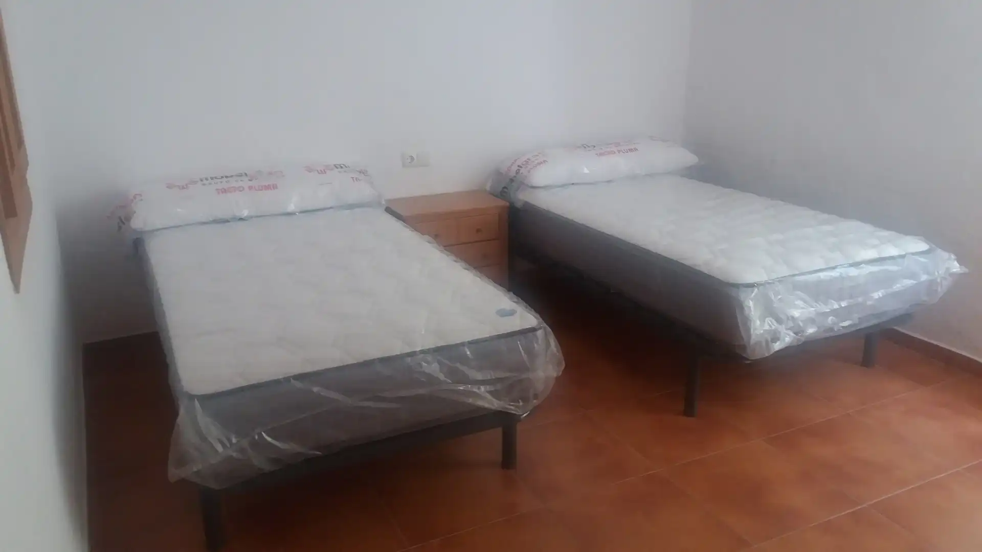 Habitación de Casa adosada en venta en Almuñécar con Terraza, Piscina y Amueblado