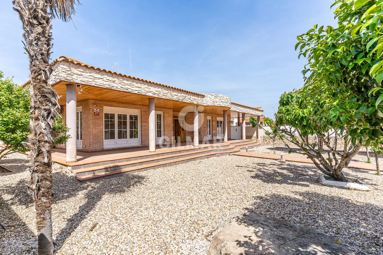 Exterior view of Houses for sale in Ciempozuelos  with Heating, Private garden and Swimming Pool