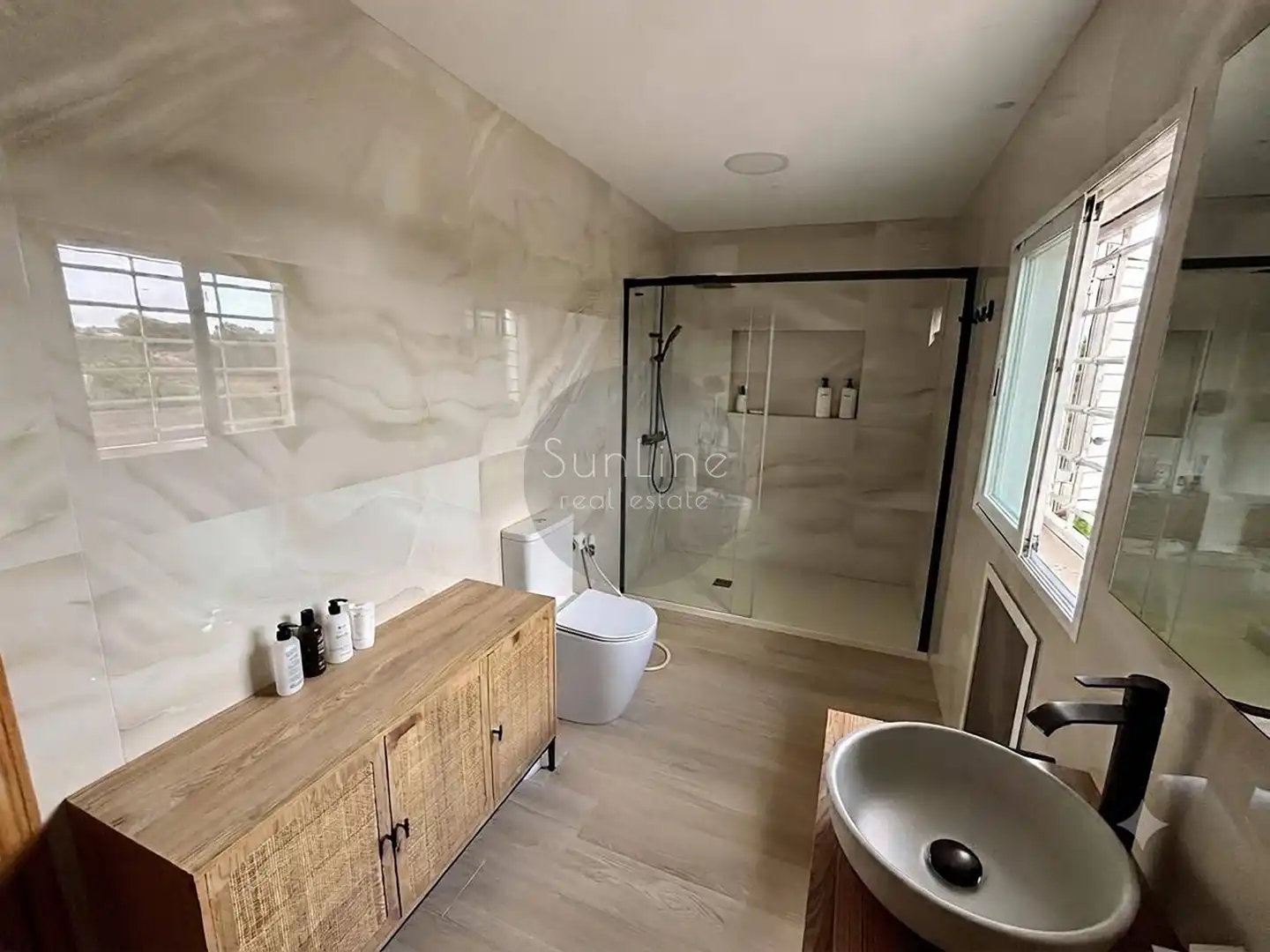 Baño de Casa o chalet en venta en Moncada con Aire acondicionado, Jardín privado y Terraza