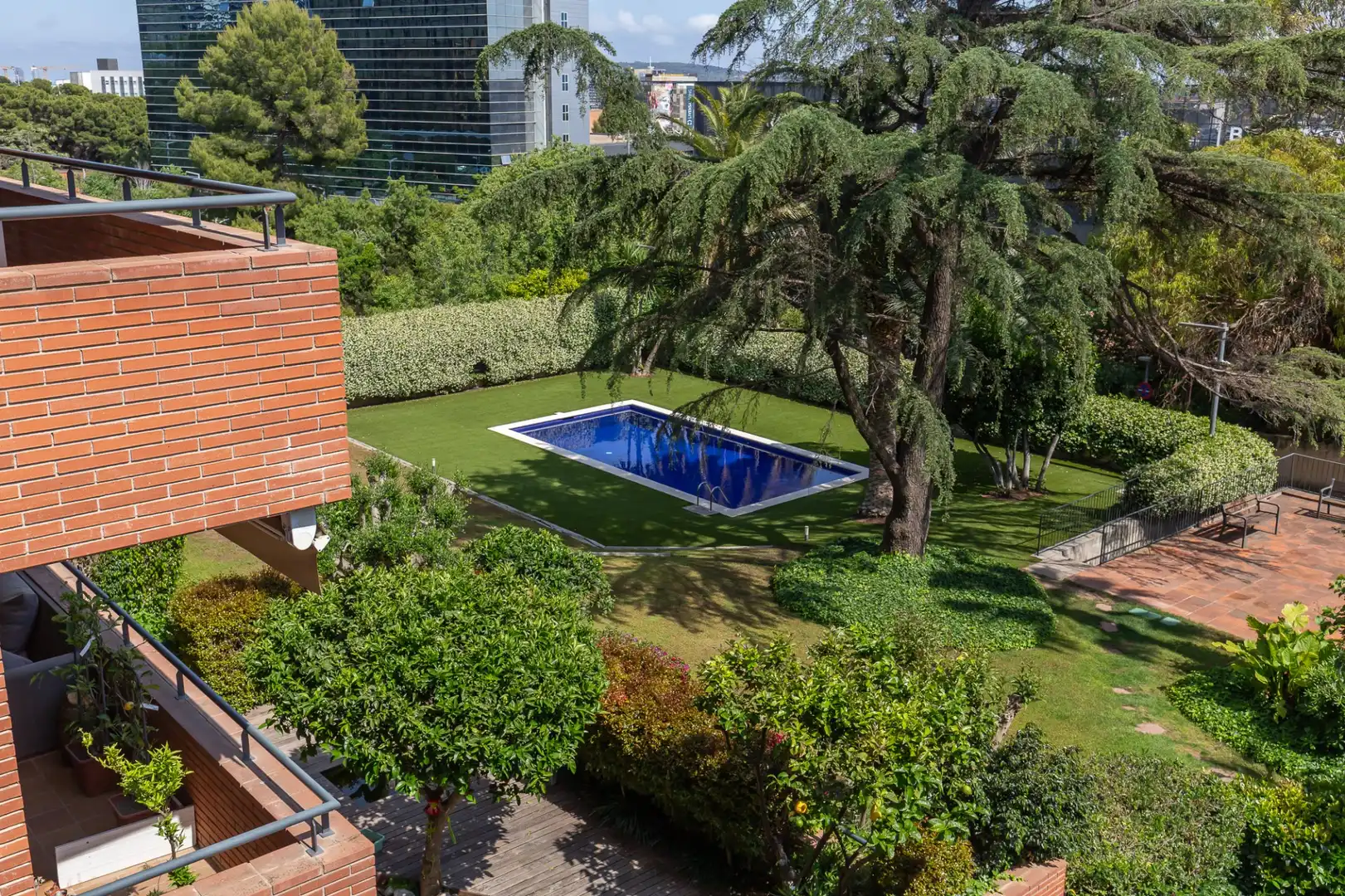 Piscina de Piso en venta en Esplugues de Llobregat con Aire acondicionado, Calefacción y Trastero