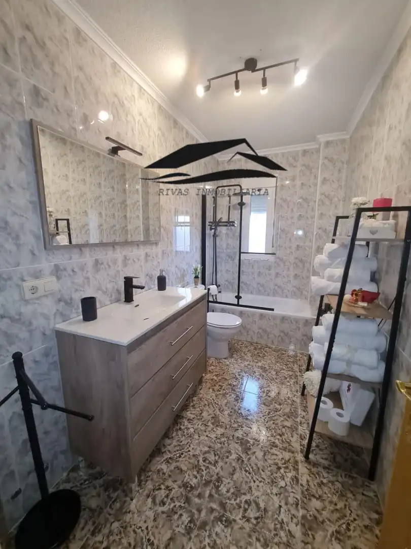Bany de Casa o xalet en venda en Cepeda amb Aire condicionat, Calefacció i Traster