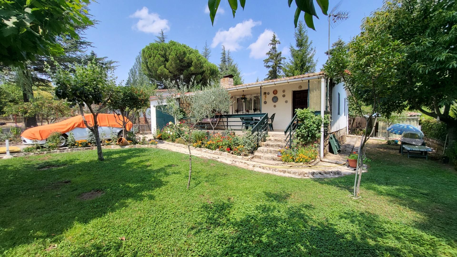 Jardí de Casa o xalet en venda en Herradón de Pinares amb Jardí privat, Terrassa i Traster
