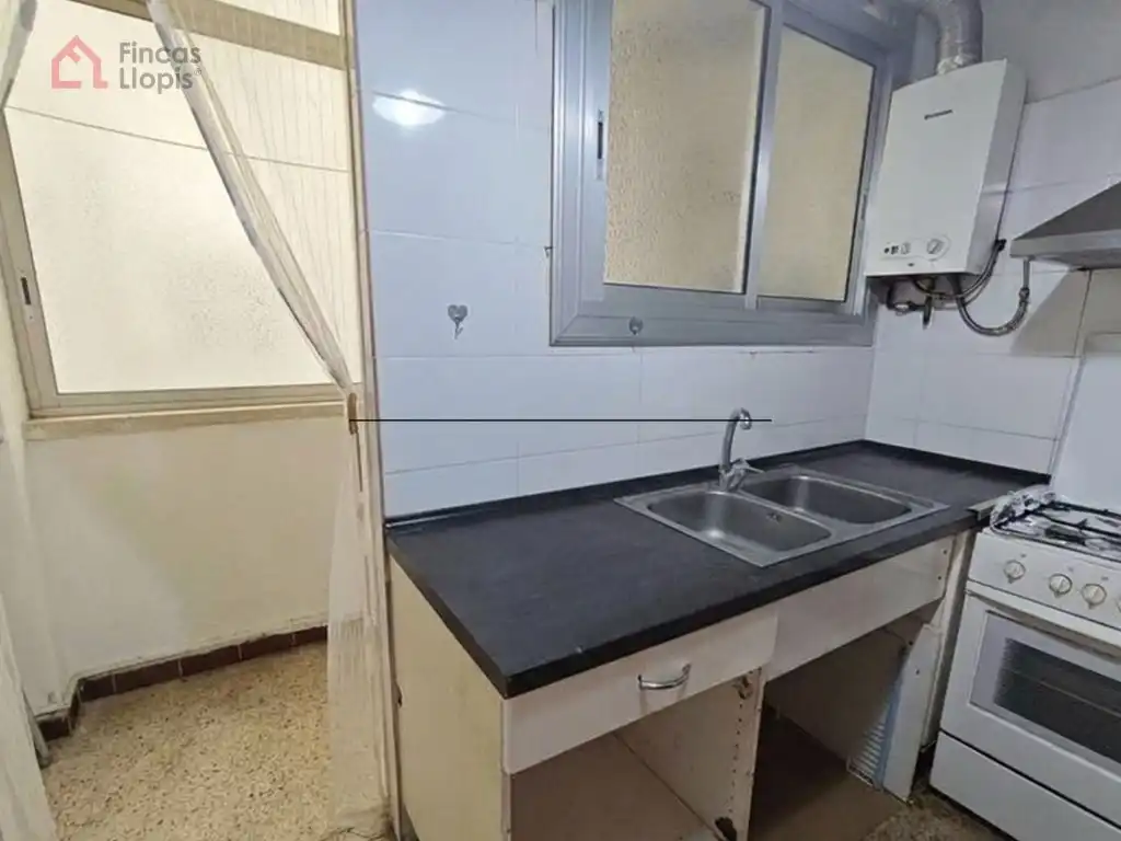 Cocina de Piso en venta en Barcelona