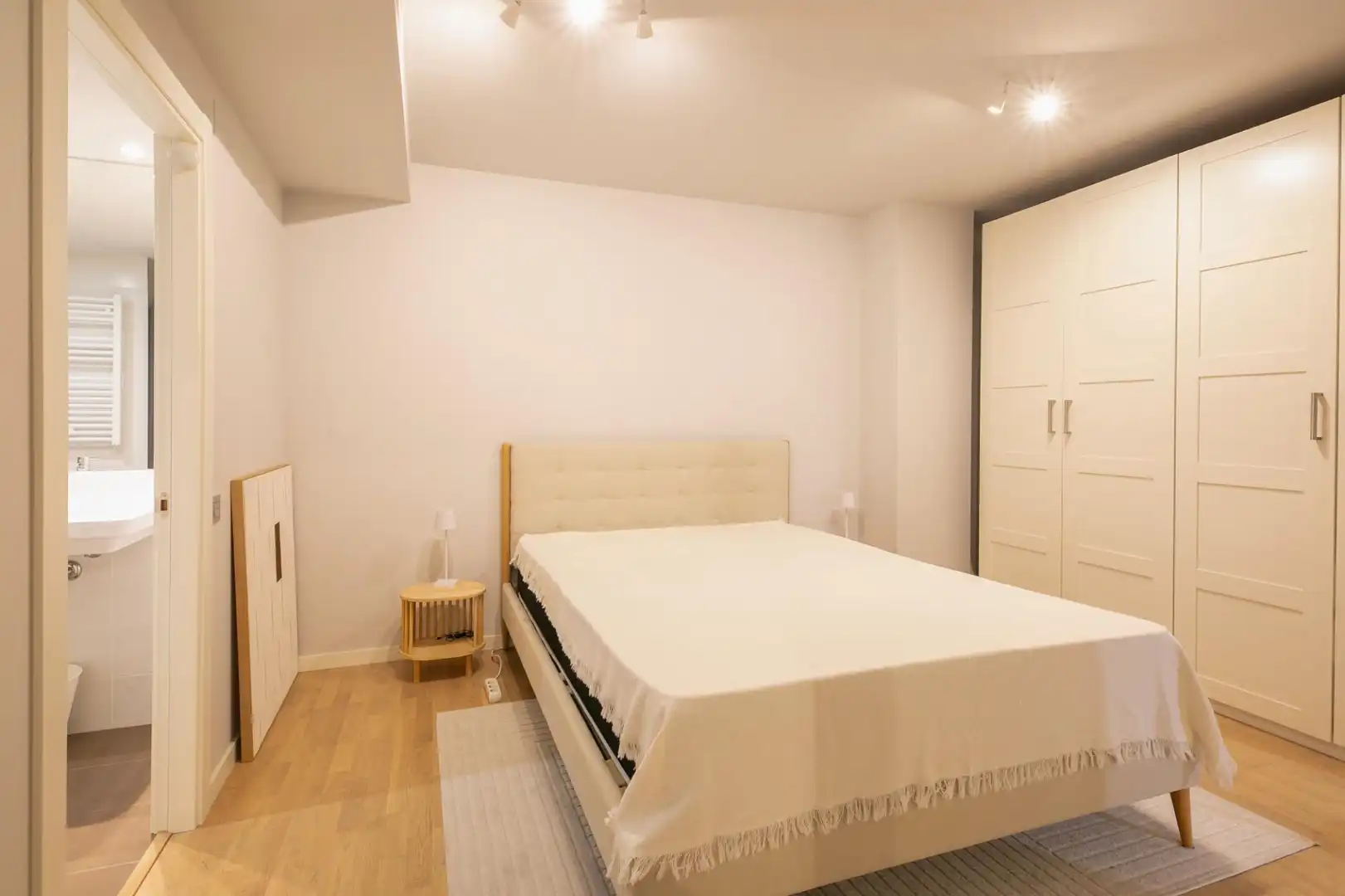 Duplexes for sale in Barcelona  with Parquet flooring, Furnished and Community pool
