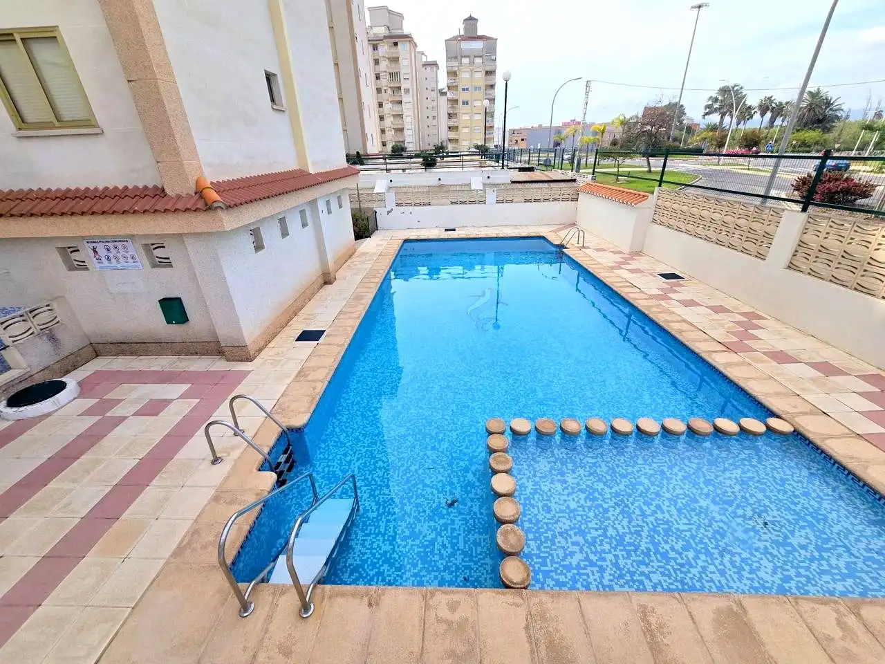 Apartament de lloguer a Plaça de la Rosa dels Vents, 51, Playa de Gandia