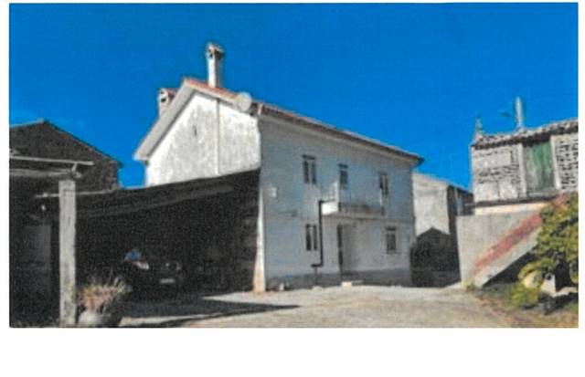 Casa-chalet en Venta en Malpica de Bergantiños