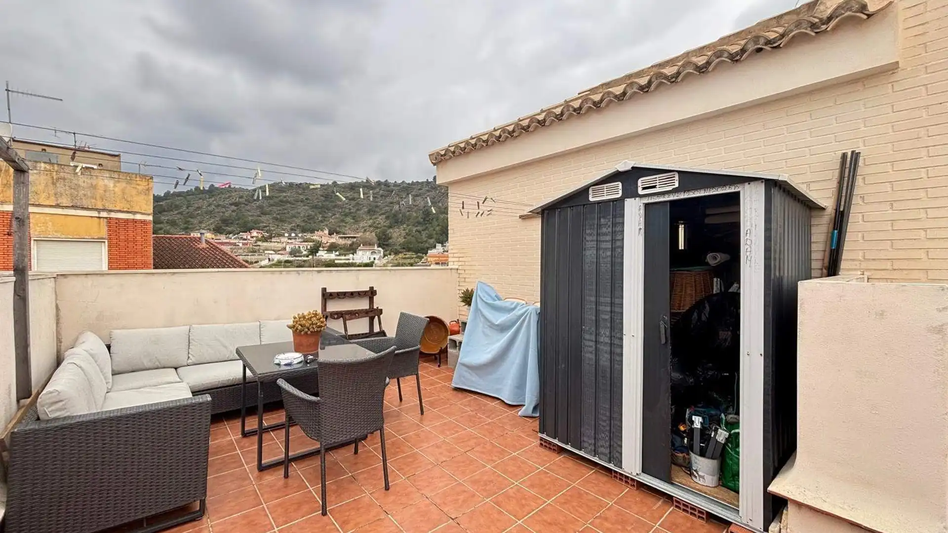 Pis en venda a Corbera