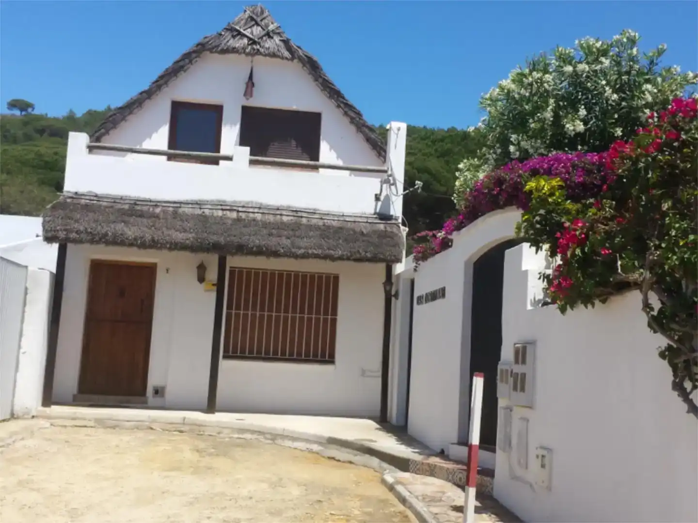 Exterior view of Apartments for rent in Barbate  with Balcony