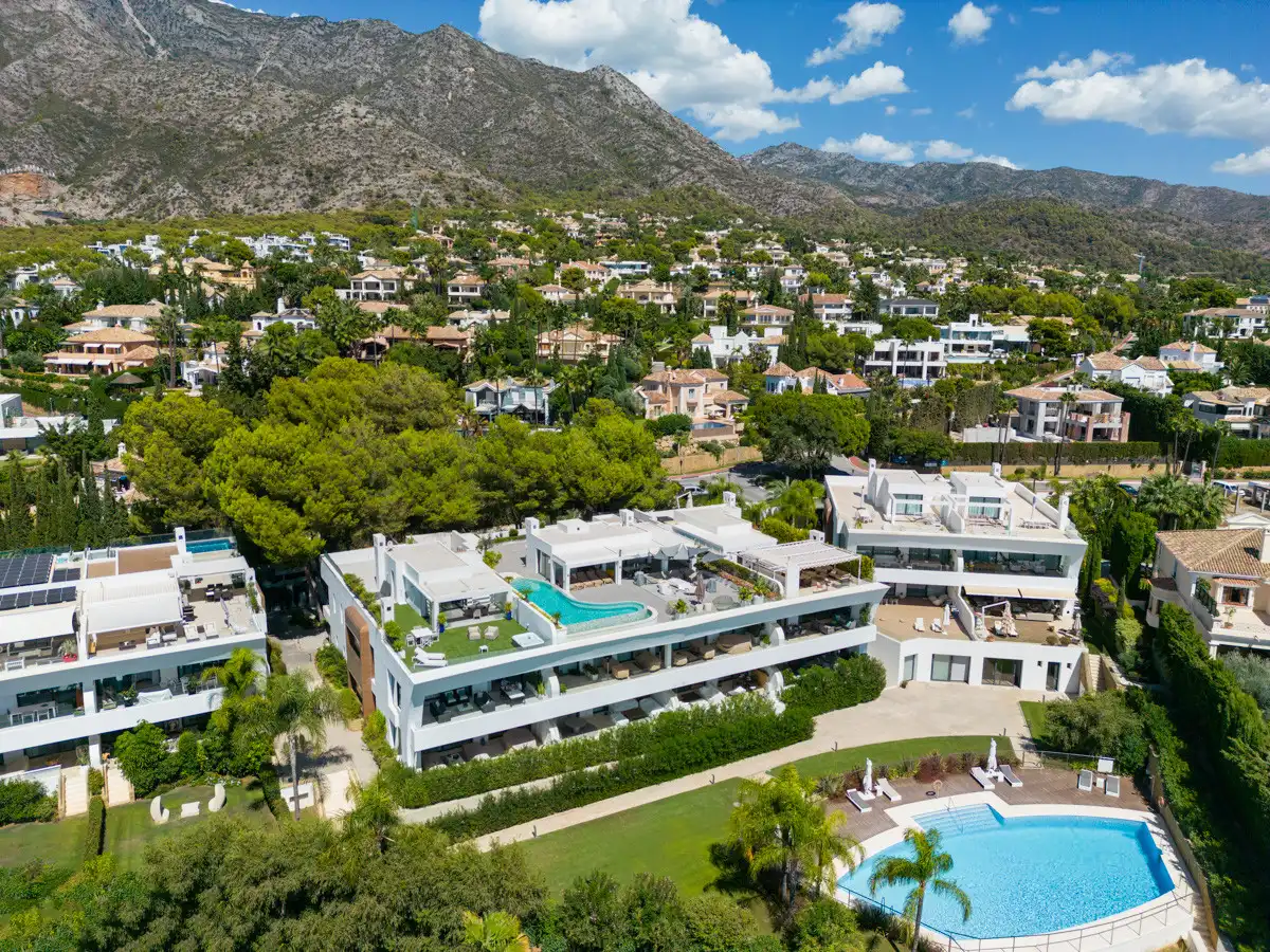 Àtic amb piscina de lloguer a Milla de Oro
