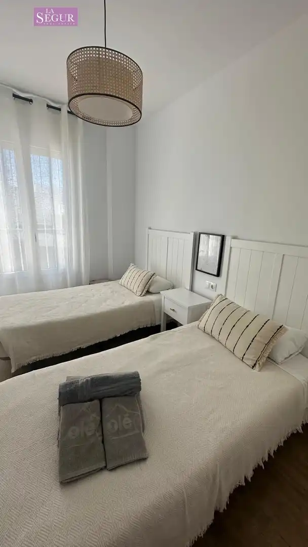 Bedroom of Ground floor for sale in Conil de la Frontera  with Terrace, Furnished and Community pool