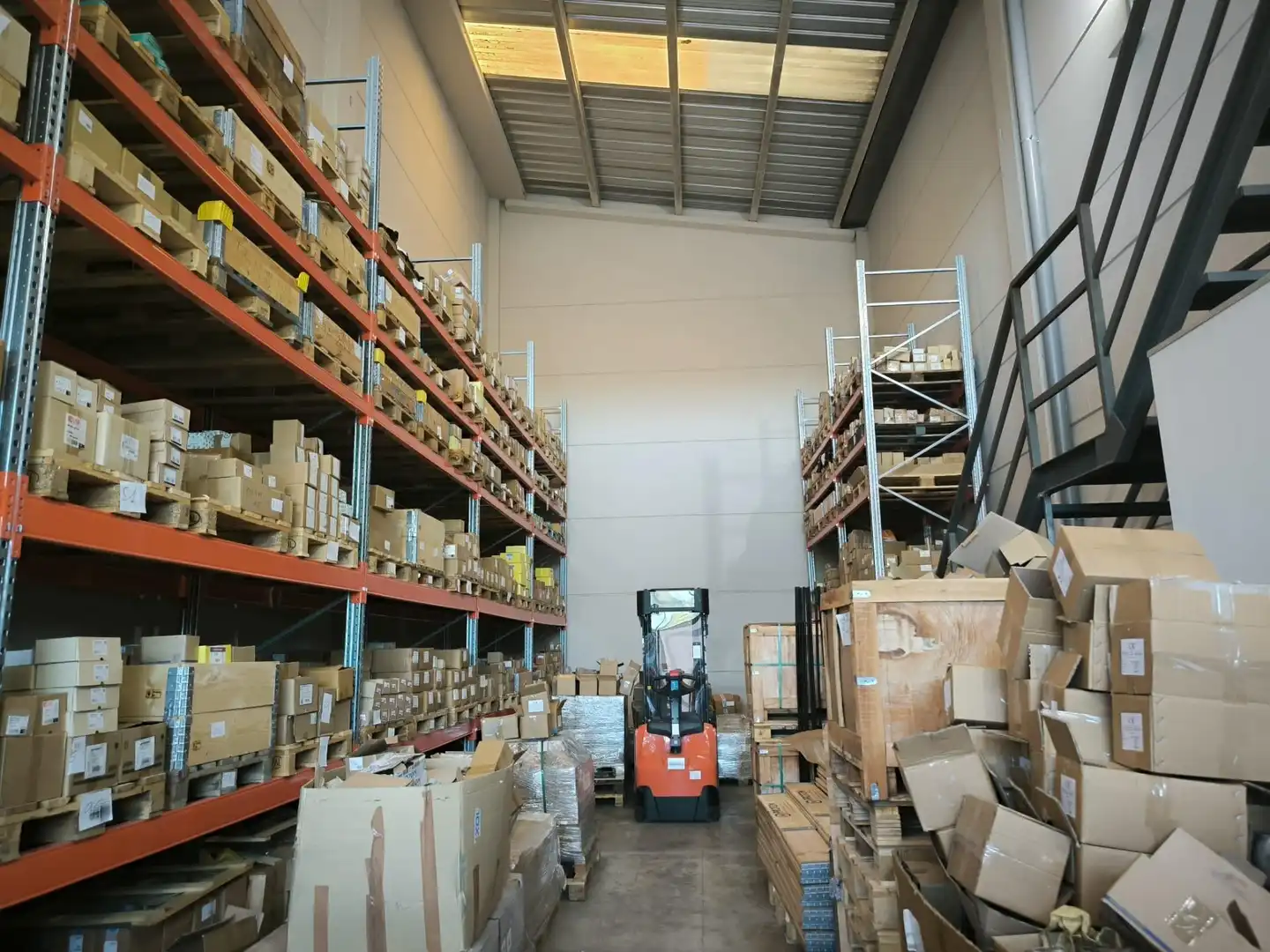 Nau industrial en venda en Cubelles