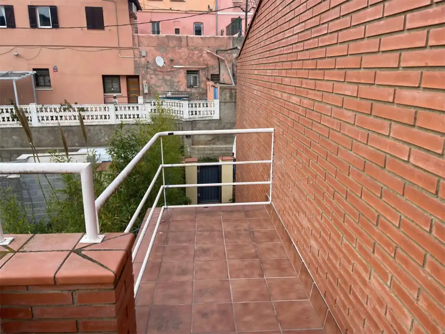 Terrassa de Casa o xalet per a compartir en Barcelona amb Aire condicionat, Jardí privat i Parquet