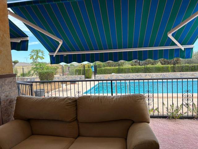 Casa-chalet en Venta en Perleta - Maitino