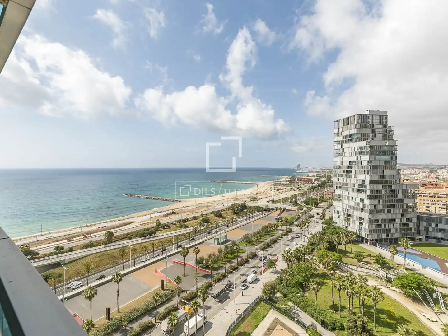 Vista exterior de Piso en venta en Barcelona con Aire acondicionado, Calefacción y Parquet