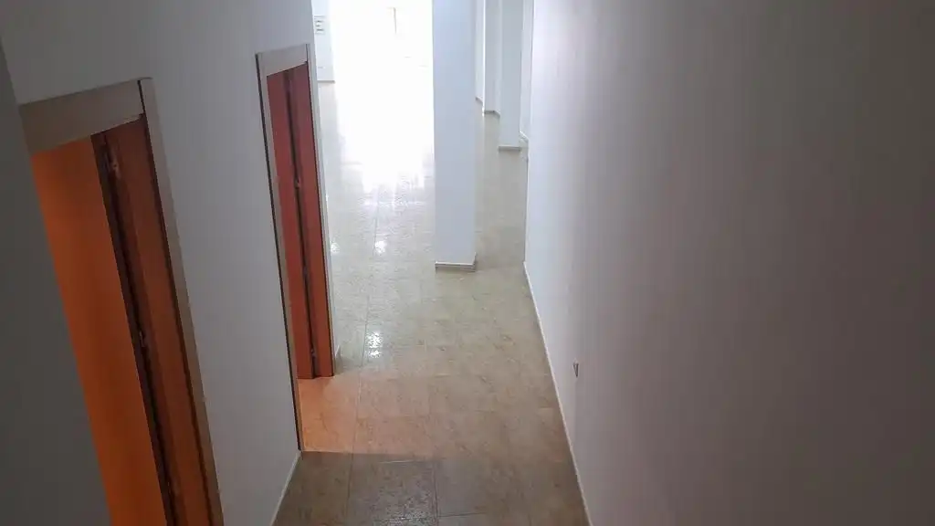 Local comercial de lloguer a La Roda, imagen 12