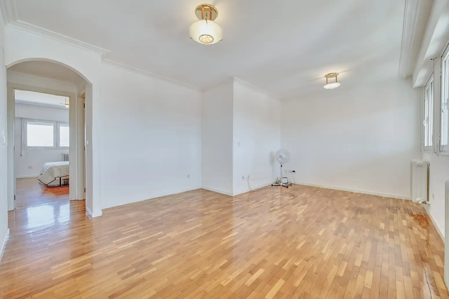 Sala de estar de Piso en venta en  Pamplona / Iruña con Calefacción y Trastero