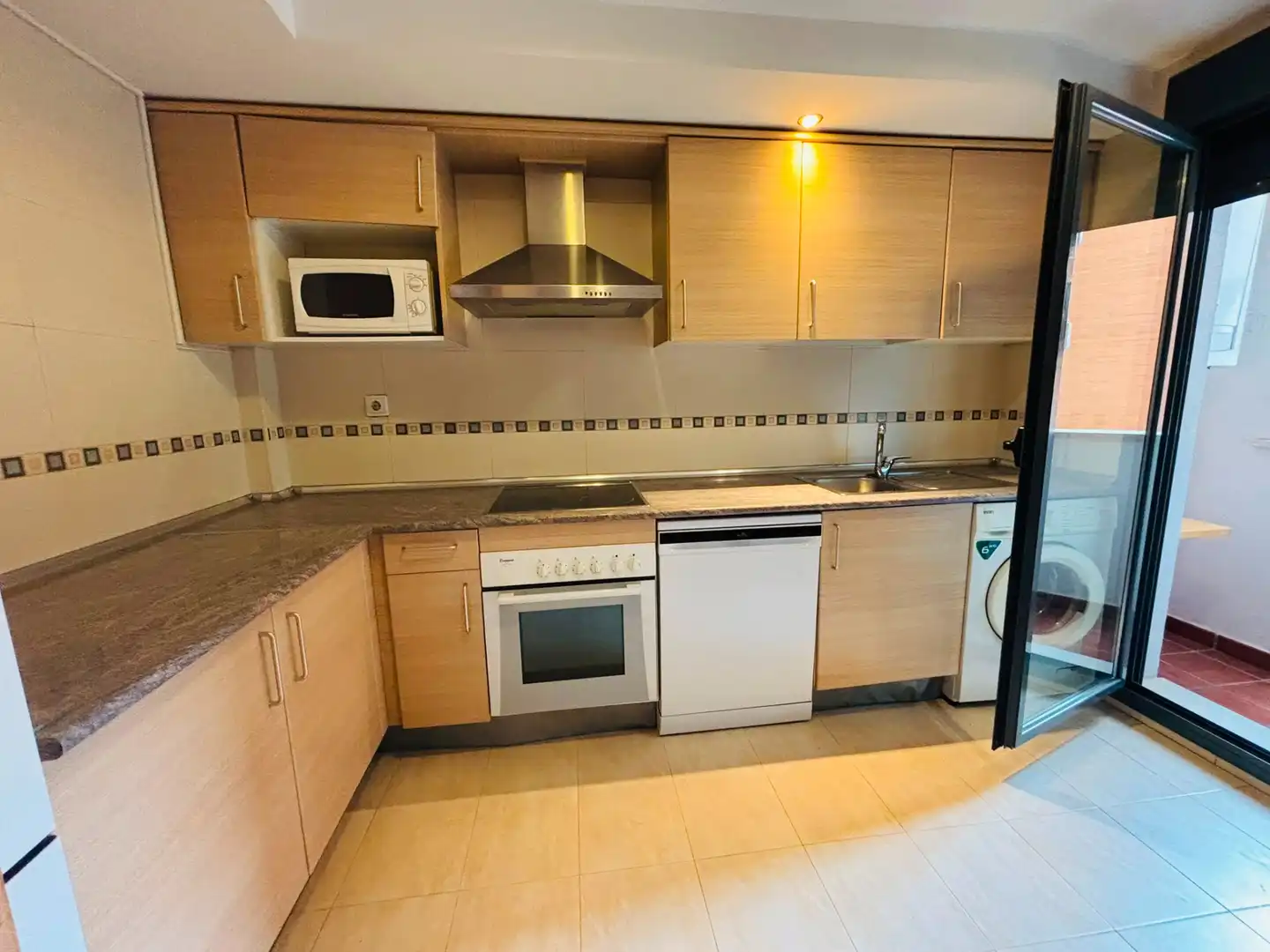 Cocina de Piso en venta en Barbastro con Aire acondicionado, Calefacción y Parquet