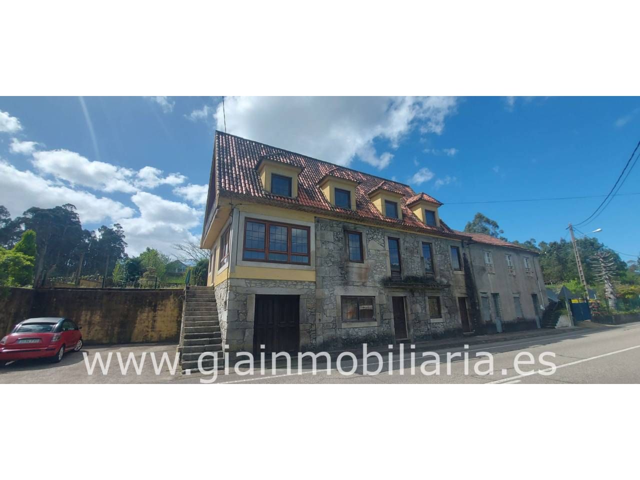 Vista exterior de Casa adosada en venta en Tomiño con Calefacción, Jardín privado y Parquet
