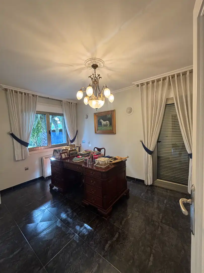 Casa o chalet en venta en Santiago de Compostela  con Calefacción, Jardín privado y Parquet