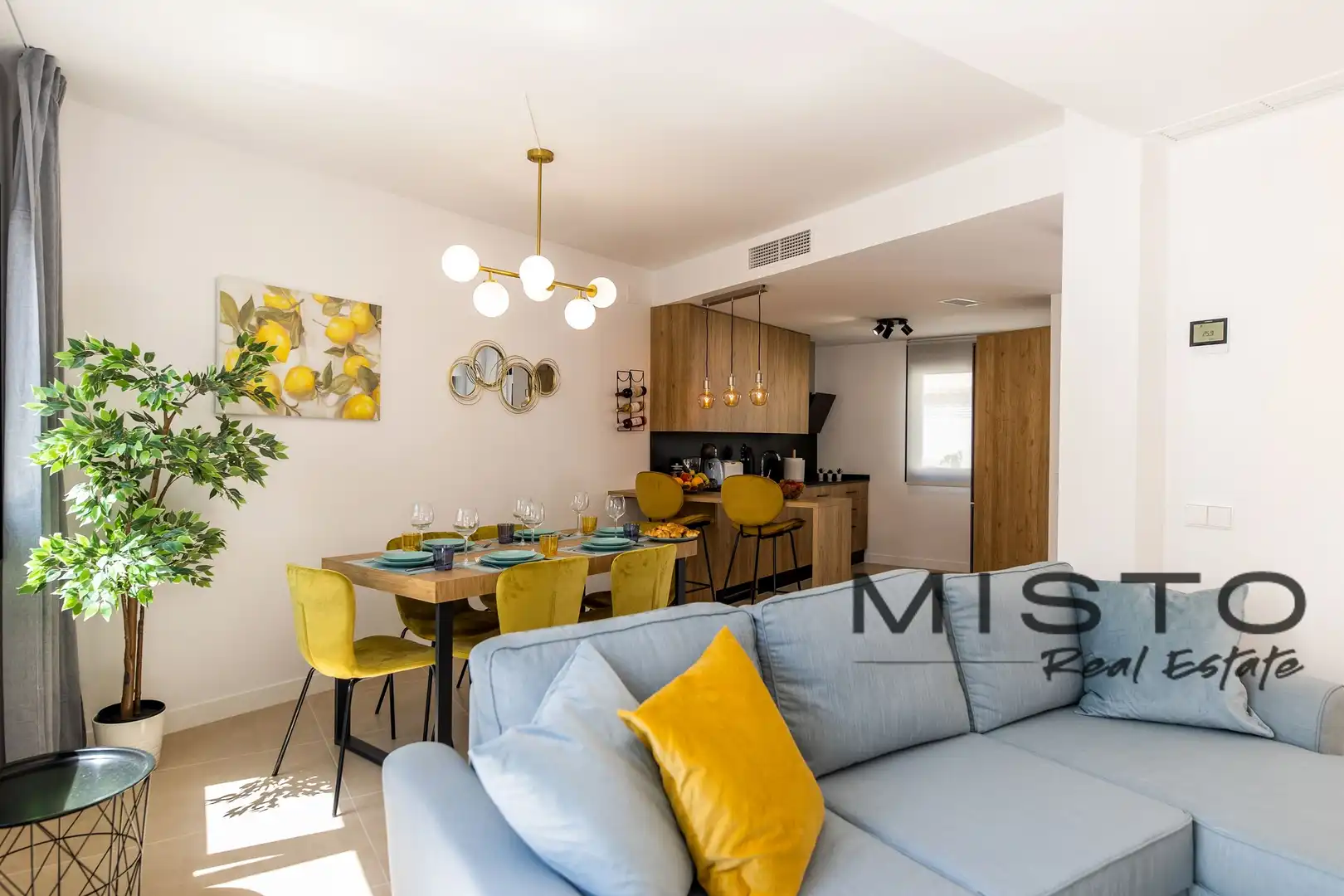 Casa a schiera in vendita a Urb. Dos Hermanas Ii  escalera  planta  puerta