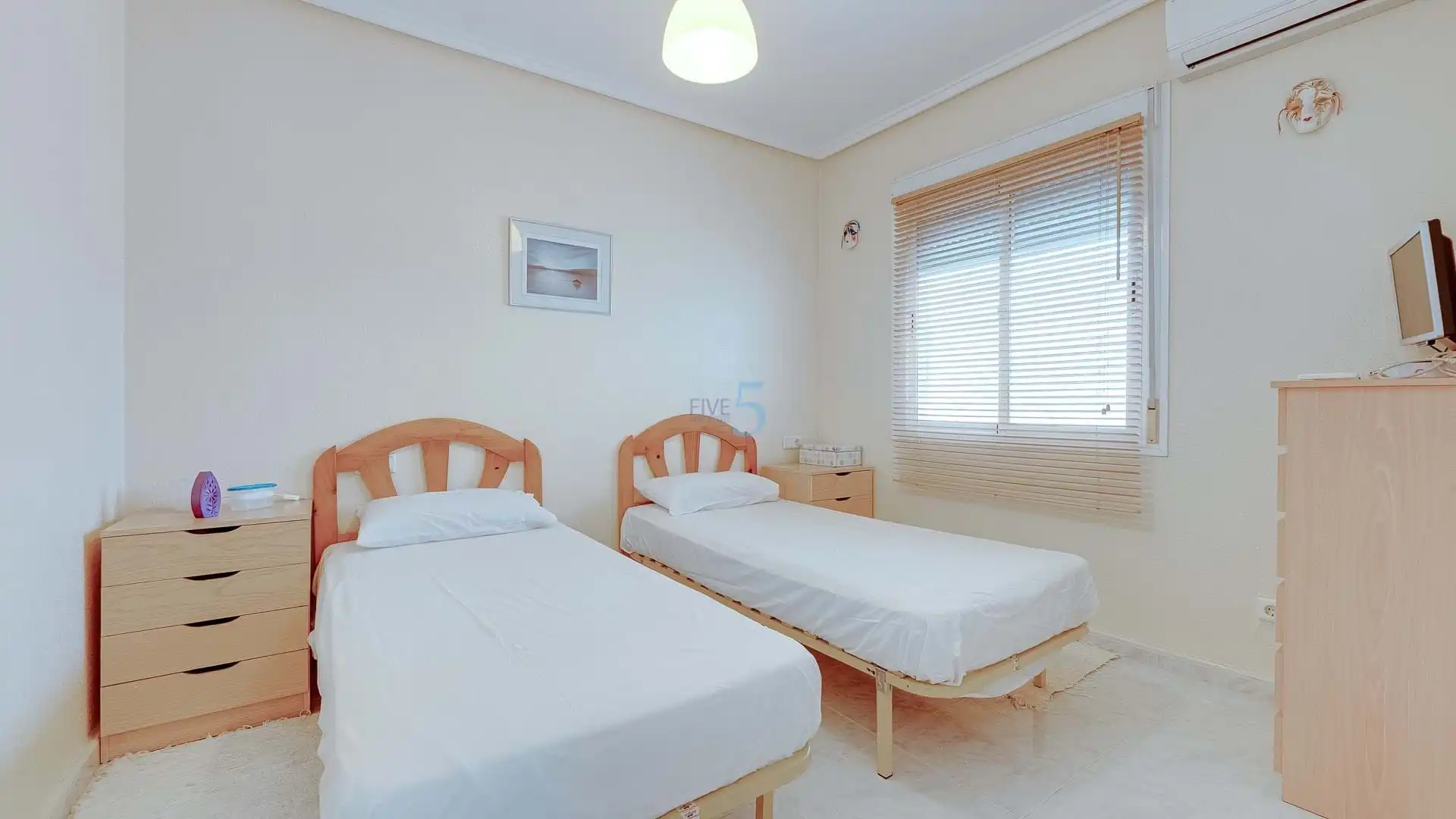 Dormitori de Casa o xalet en venda en Rojales amb Aire condicionat, Terrassa i Traster