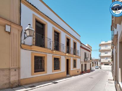 Vista exterior de Casa o xalet en venda en Jerez de la Frontera amb Traster i Balcó