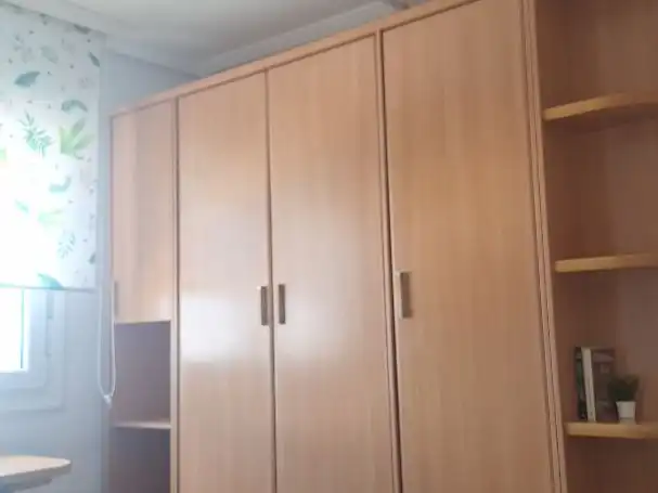 Habitación de Piso en venta en Los Ángeles - Cruz de Caravaca