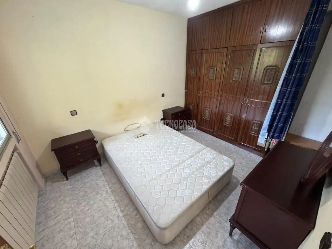 Habitación de Piso en venta en Madrid con Calefacción y Terraza
