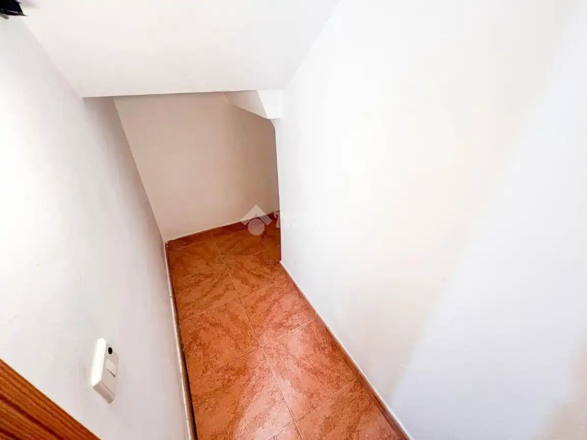 Casa aparellada en venda a Cruce de Arinaga, imagen 8