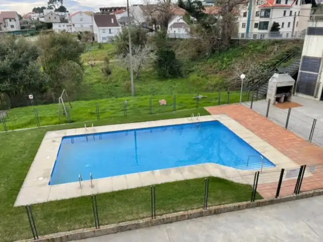 Swimming pool of Flat for sale in Sanxenxo  with Air Conditioner, Heating and Private garden