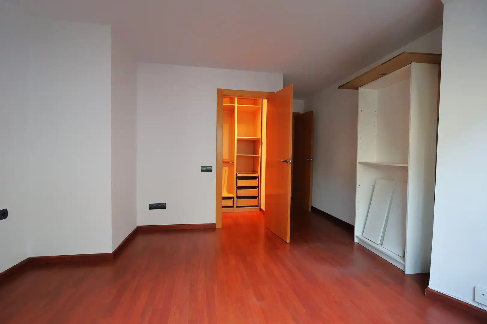 Habitación de Piso en venta en Terrassa con Calefacción