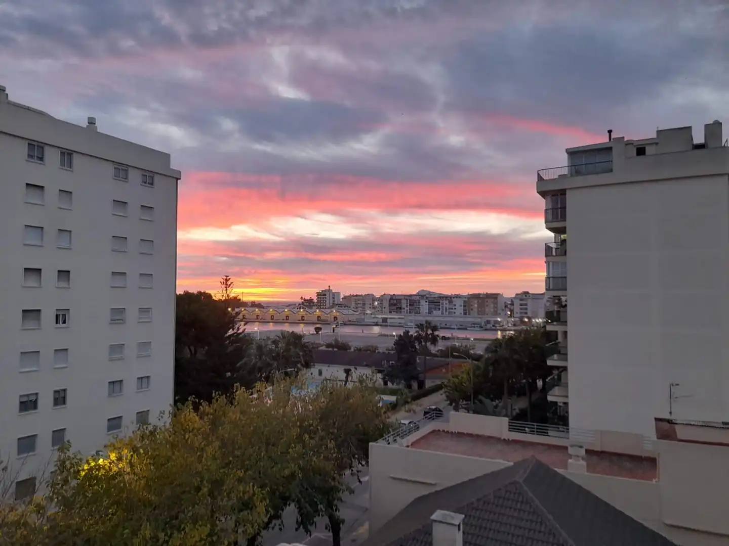 Vista exterior de Piso en venta en Gandia con Terraza y Amueblado