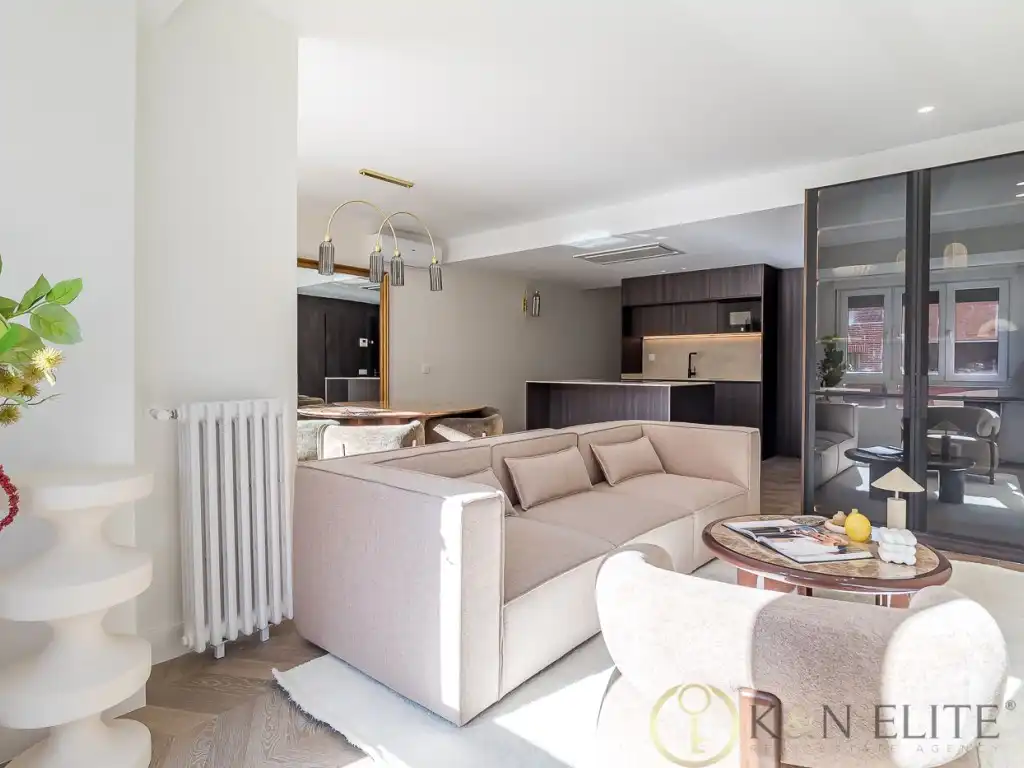 Living room of Flat for sale in Chamartín