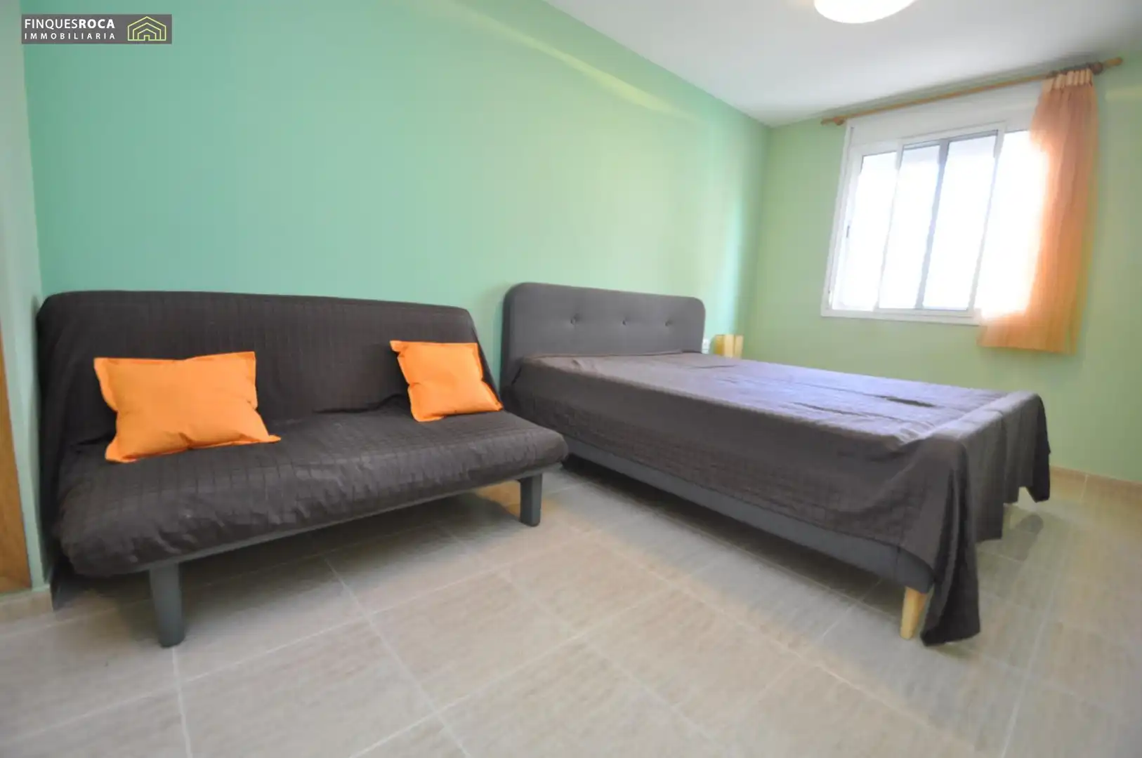 Habitación de Apartamento en venta en La Ràpita con Amueblado