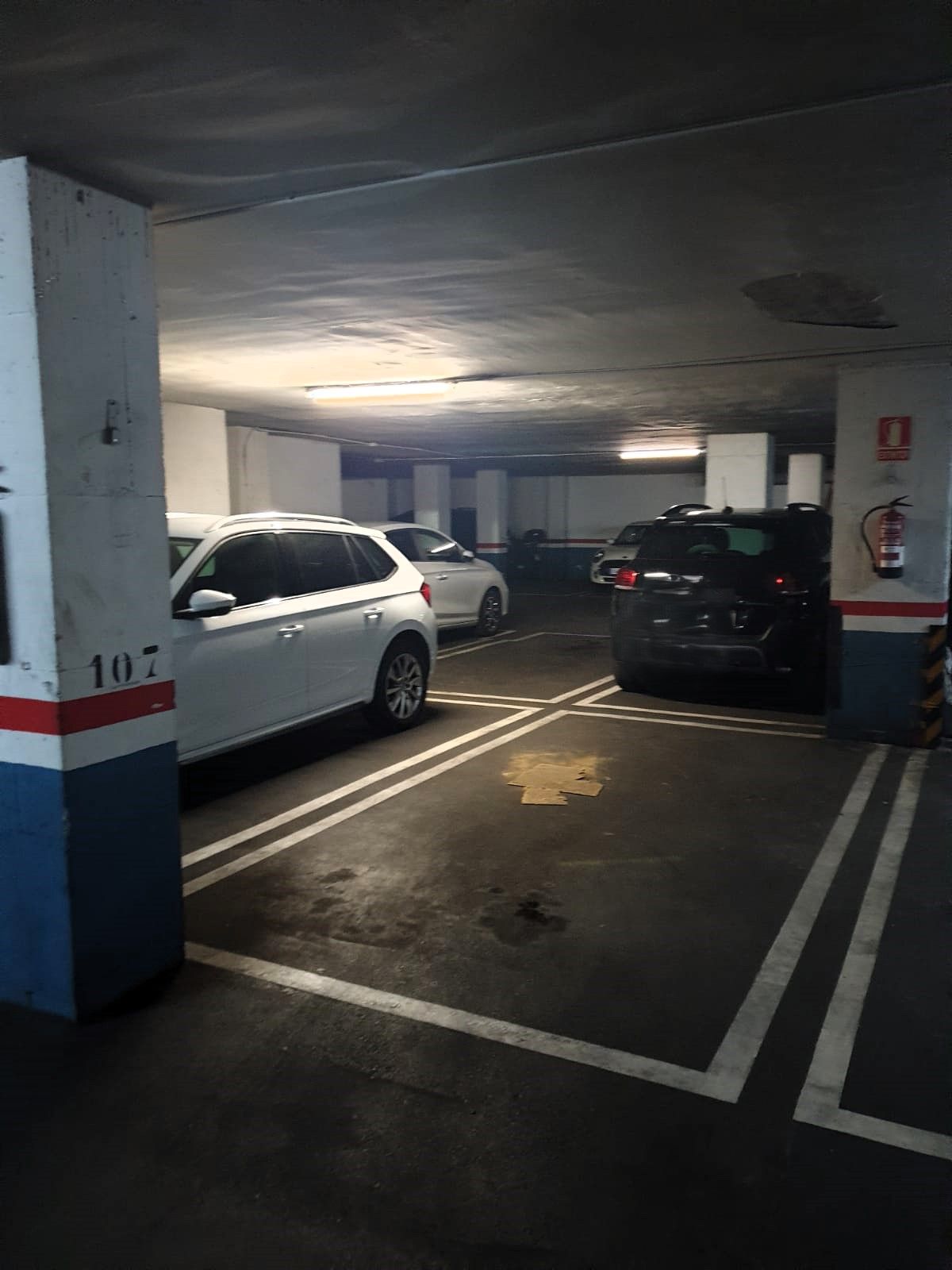 Aparcament de Garatge en venda en L'Hospitalet de Llobregat