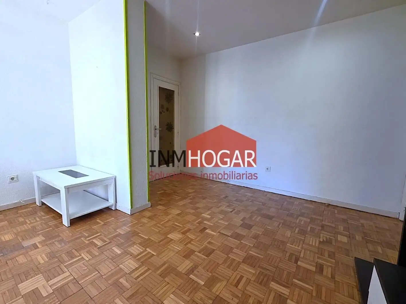 Habitación de Piso en venta en Ávila con Calefacción, Parquet y Balcón