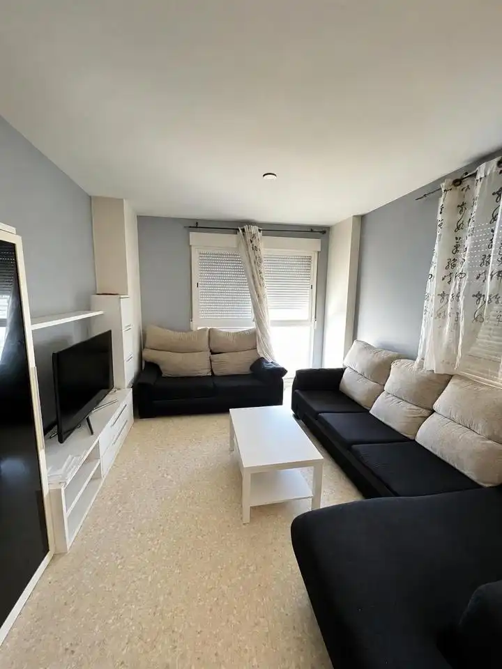 Piso con ascensor en venta en Avenida Elvas, imagen 2