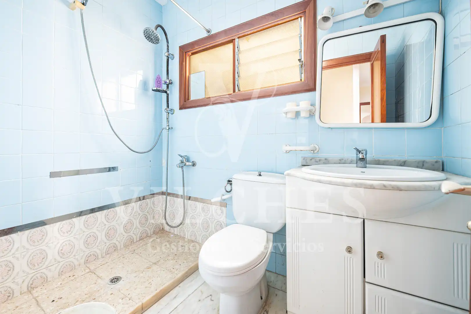 Bathroom of Flat for sale in Gáldar  with Terrace and Balcony