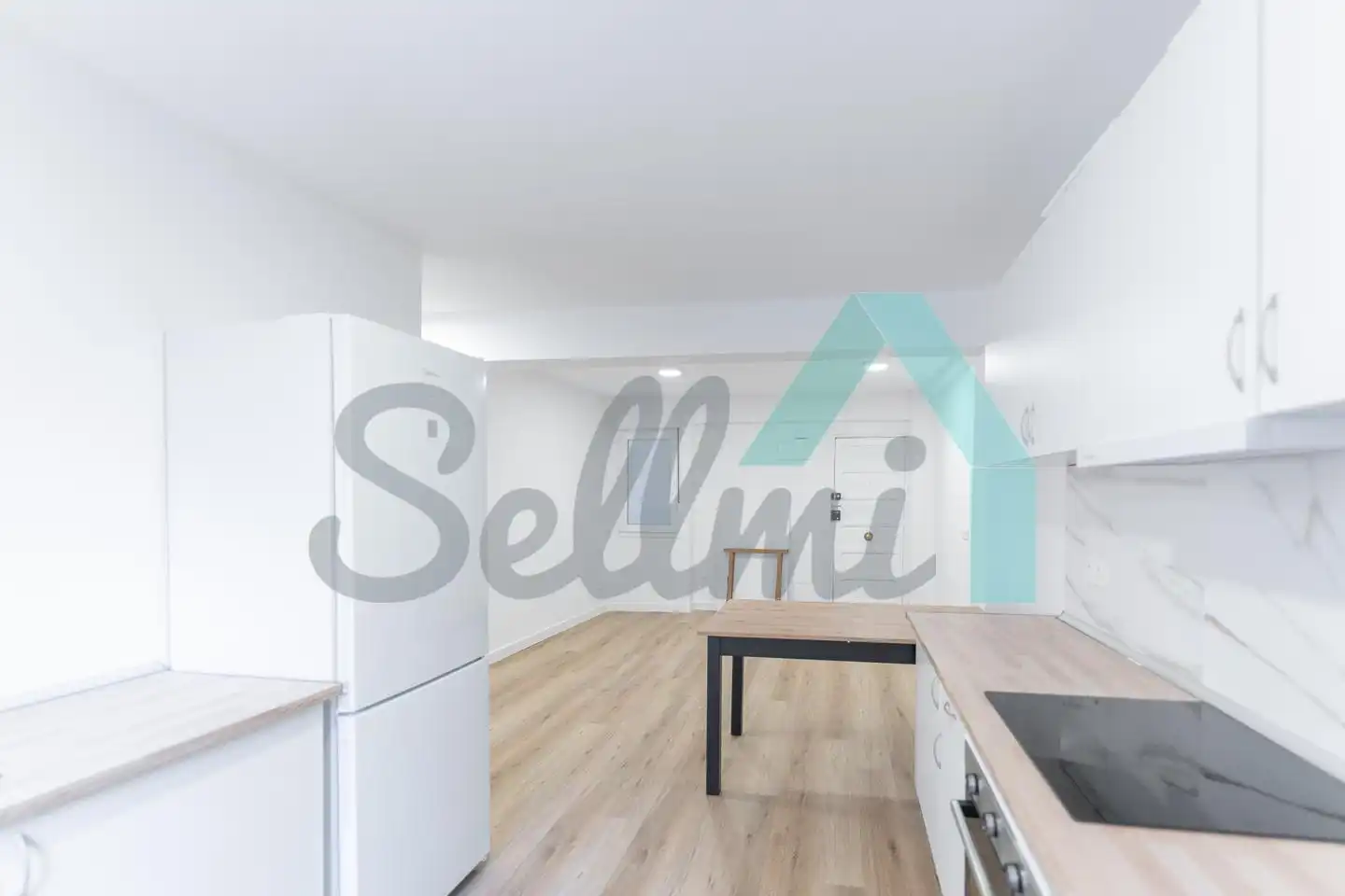 Küche von Wohnung zur Miete in Oviedo  mit Heizung und Parkett