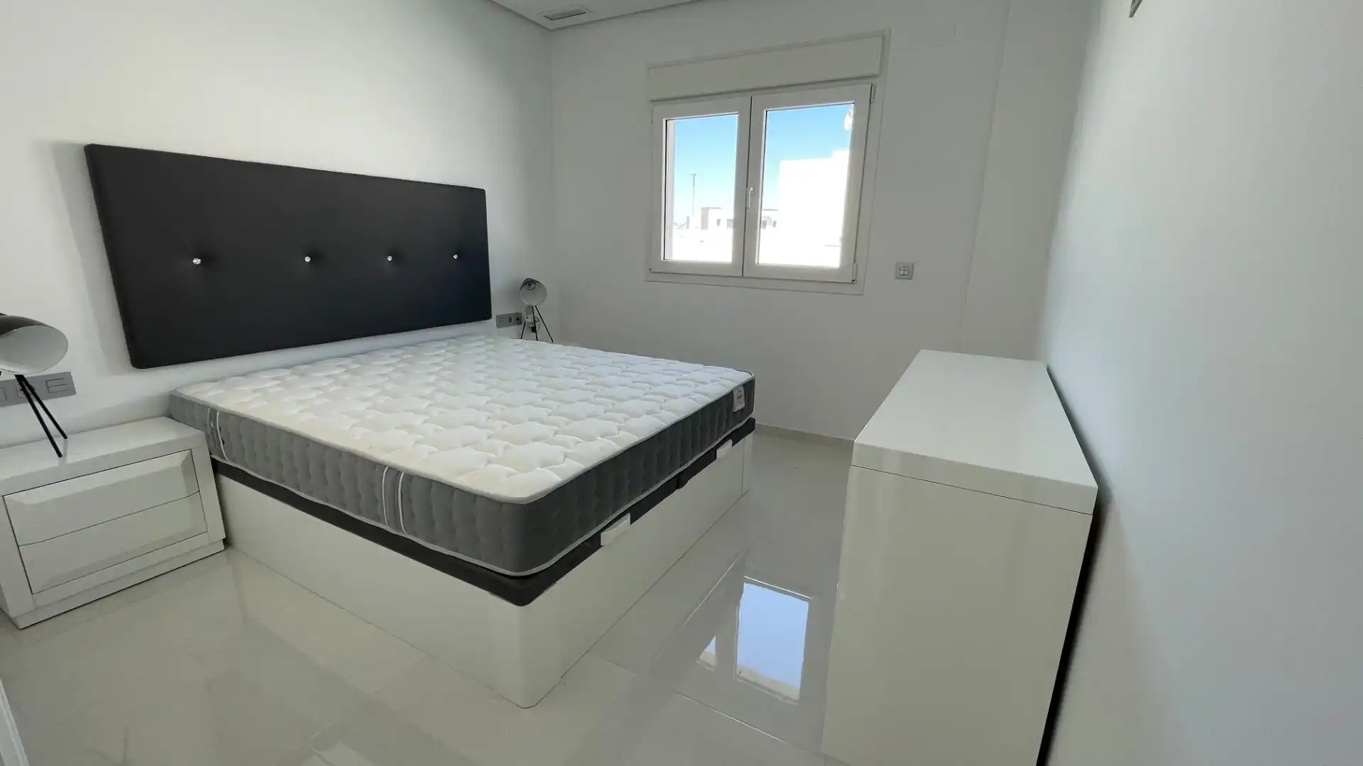 Dormitori de Casa o xalet en venda en Rojales amb Jardí privat, Terrassa i Piscina