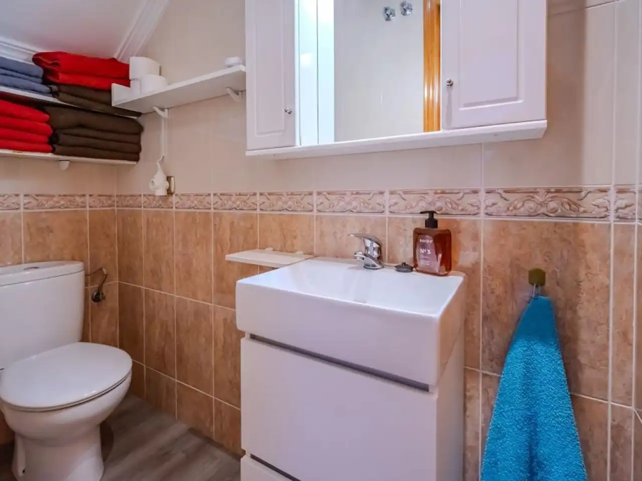 Bathroom of Houses for sale in Orihuela  with Air Conditioner, Heating and Terrace