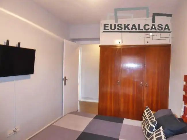 Bedroom of Flat for sale in Bilbao   with Heating
