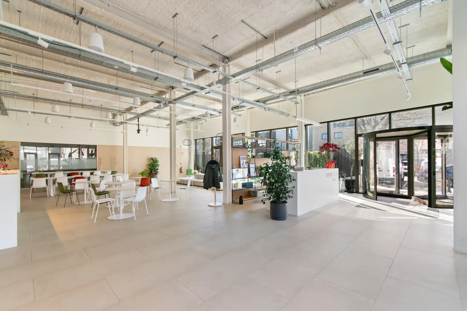 Büro zur Miete in Cornellà de Llobregat mit Klimaanlage, Heizung und Alarm