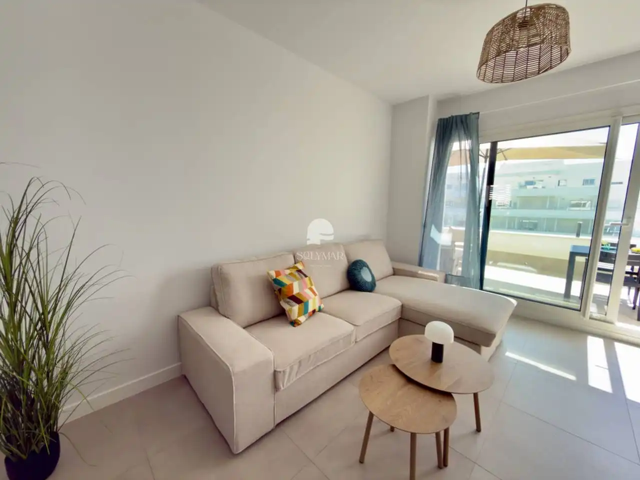 Sala d'estar de Pis de lloguer en Algarrobo amb Aire condicionat, Calefacció i Terrassa