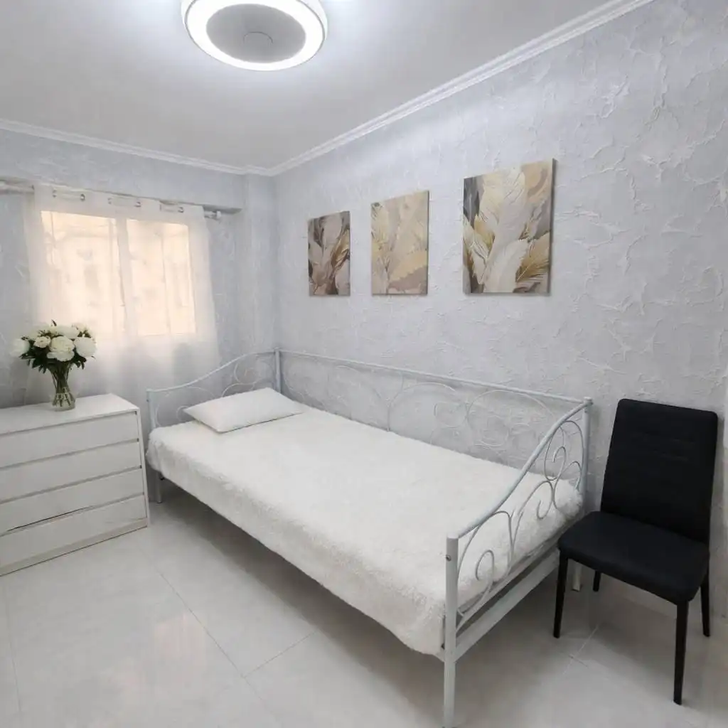 Habitación de Piso en venta en Mislata con Aire acondicionado, Amueblado y Lavadora