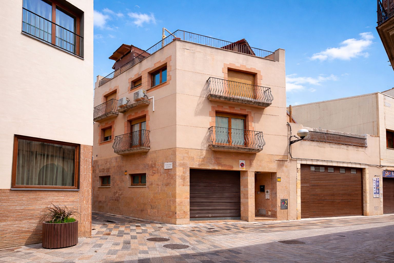 Exterior view of House or chalet for sale in Vila-seca  with Heating, Terrace and Storage room